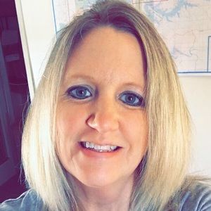 Meet your Posher, Detrisha